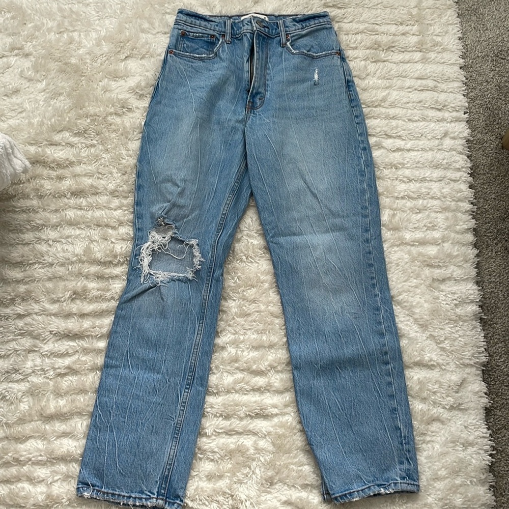 Abercrombie 90s Straight Ultra High Rise Jeans